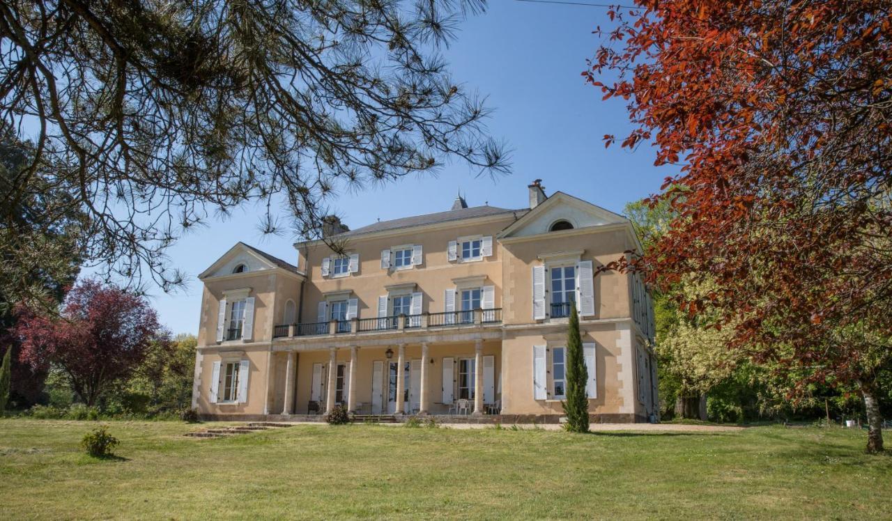 Bed and Breakfast Manoir Des Etrichets Сен-Сатюрнен Екстер'єр фото